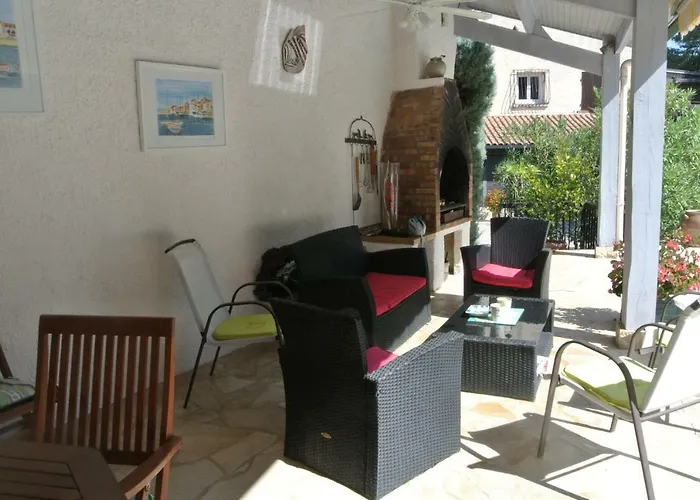 Ferienhaus D'hotes Alexandre La Rouviere Saint-Alexandre